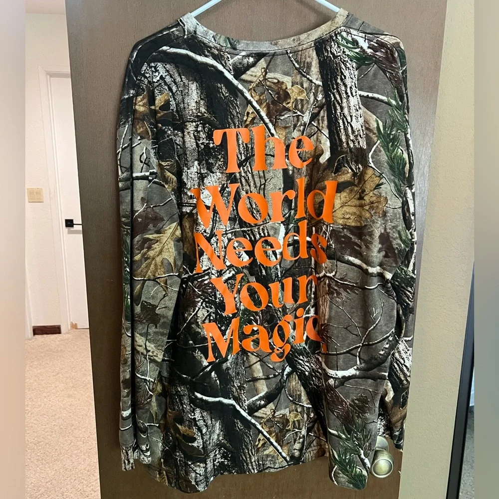 The World Needs Your Magic Oversized Long Sleeve Tee Camo - Picture 3 of 4